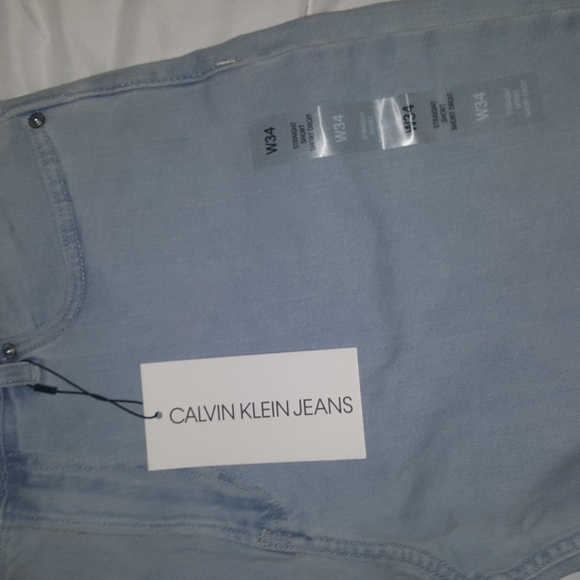 Calvin Klein Jean shorts - Picture 4 of 4
